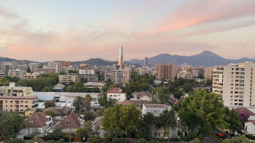 Venta Departamento 2D en suite 2B 1E Campus Oriente - Providencia