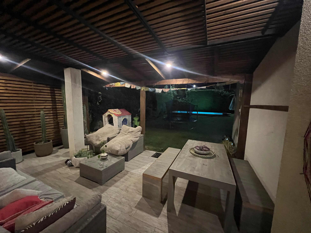 Venta Casa 4D 4B 2E Chicureo - Colina