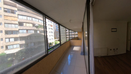 Arriendo Departamento O 4D en suite Walk-in cl&oacute;set 3B 1E 1B Metro Monse&ntilde;or Eyzaguirre - &Ntilde;u&ntilde;oa