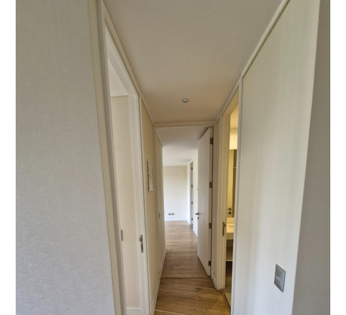 Venta Departamento N 2D en suite Walk-in cl&oacute;set 2B 2E 1B Plaza San Enrique - Lo Barnechea