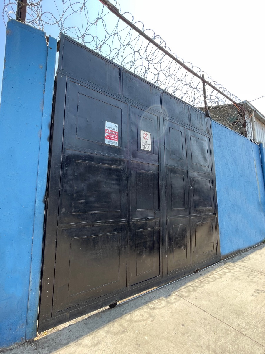 Arriendo Galpon Con 7 Oficinas / Estacion Central / Abtao