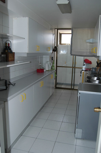 Arriendo Departamento NP 2D en suite Walk-in cl&oacute;set 2B 1E 1B Metro Escuela Militar - Las Condes