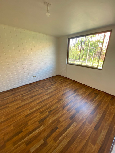 Arriendo Casa 4D 3B 2E 1B  - Las Condes