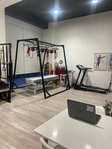 Arriendo Oficina 1B 1E 1B Villa El Dorado - Vitacura