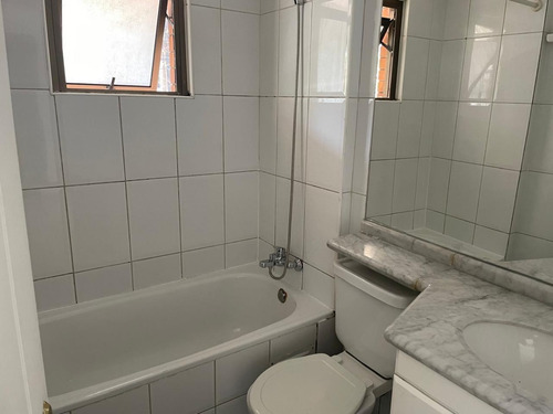 Venta Departamento NO 2D 2B 1E 1B Barrio El Golf - Las Condes