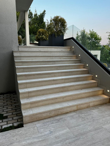 Venta Casa SO 5D 6B 7E 3B Los Trapenses - Lo Barnechea