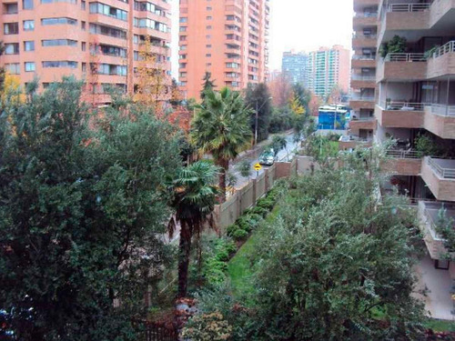 Venta Departamento SO 3D en suite Walk-in cl&oacute;set 3B 1E 1B Parque Arauco - Las Condes