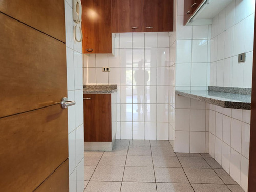 Arriendo Departamento NP 3D en suite Walk-in cl&oacute;set 2B 1E 1B Barrio El Golf - Las Condes