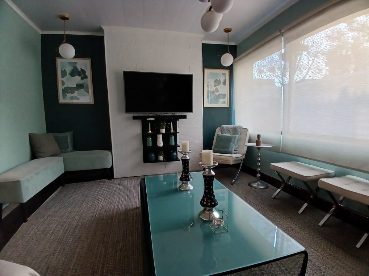 Venta Casa P 4D en suite 4B 1E 2Bd Metro Hernando de Magallanes - Las Condes