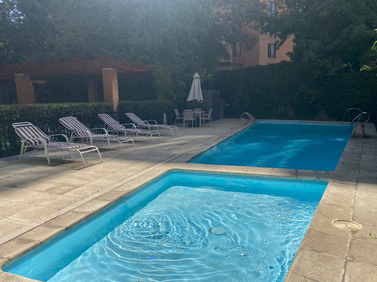 Arriendo Departamento NO 5D en suite Walk-in cl&oacute;set 3B 2E 1Bd Alto Las Condes - Las Condes