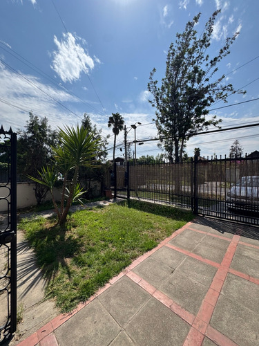 Arriendo Casa 3D 2B 2E 1B Sebasti&aacute;n Elcano - Las Condes