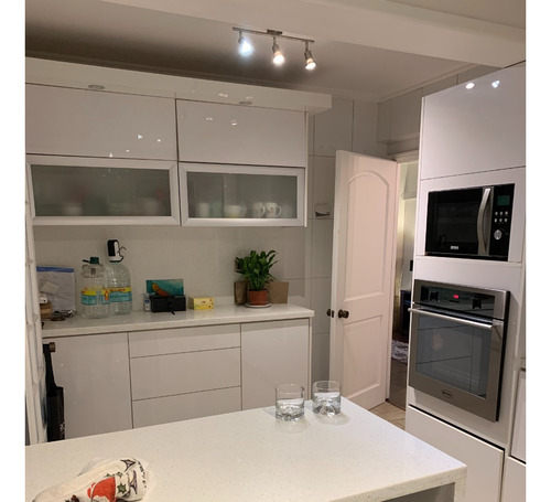 Venta Casa 4D en suite Walk-in cl&oacute;set 4B 2E 1B Rotonda Atenas - Las Condes