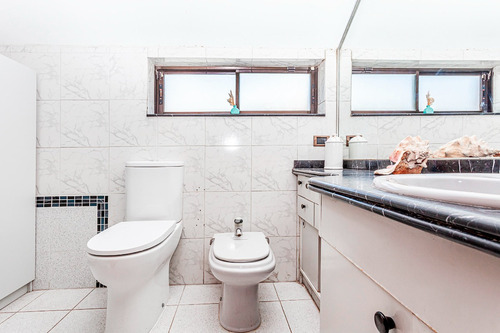 Venta Casa NP 4D en suite Walk-in cl&oacute;set 4B 2E 1B Rotonda Atenas - Las Condes