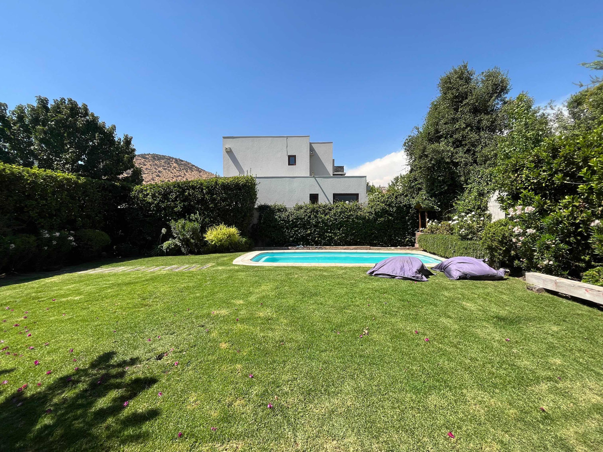 Arriendo Casa 5D 5B 3E 1Bd Chicureo - Colina