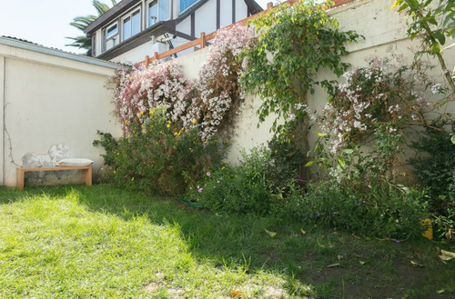 Arriendo Casa 4D 3B 1E 1B Metro Bilbao - Providencia