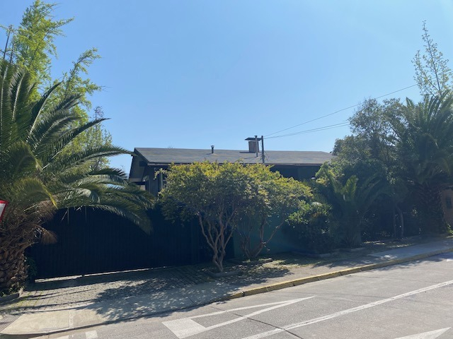 Venta Casa NO 6D en suite Walk-in cl&oacute;set 5B 4E 2Bd Jard&iacute;n Del Este - Vitacura