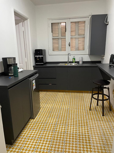 Arriendo Oficina SO 2B 1E 1B Barrio El Golf - Las Condes