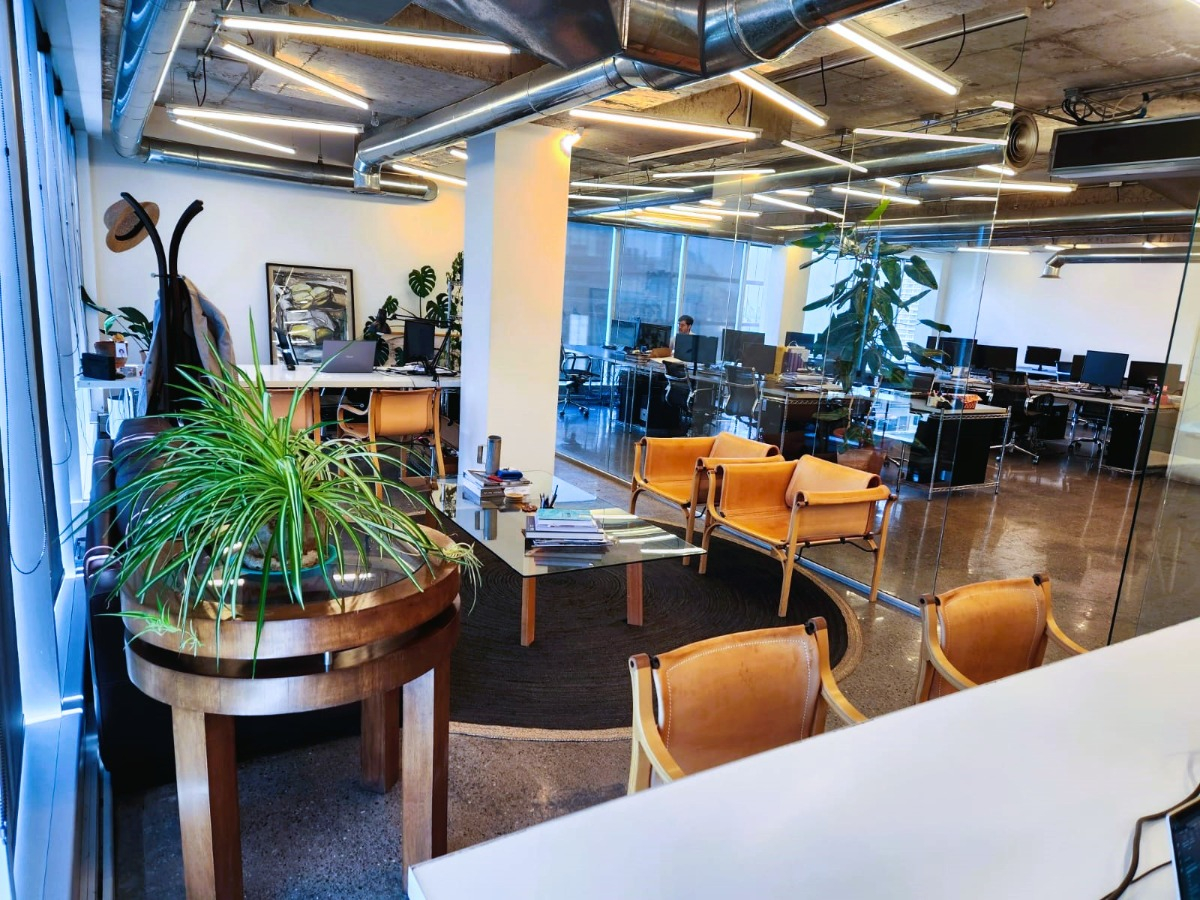 Venta Oficina NOSP 3B 6E 1Bd Pedro de Valdivia - Providencia