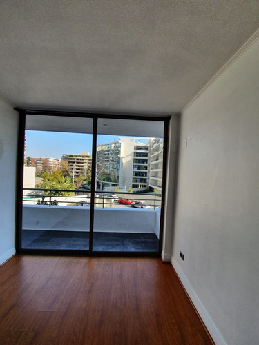 Venta Departamento SP 1D en suite Walk-in cl&oacute;set 1B 1E 1B Metro Manquehue - Apumanque - Las Condes