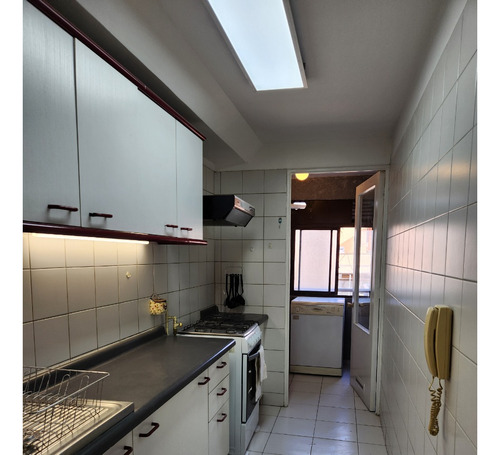 Arriendo Departamento P 2D en suite 2B 1E 1B Metro Escuela Militar - Las Condes