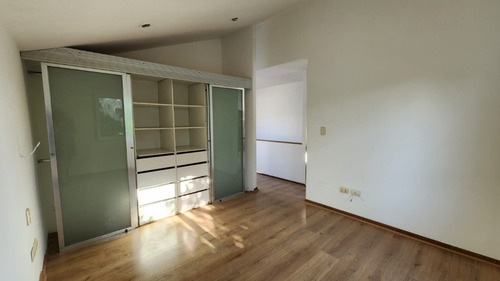 Arriendo Casa NO 3D en suite 2B 1E Campus Oriente - Providencia