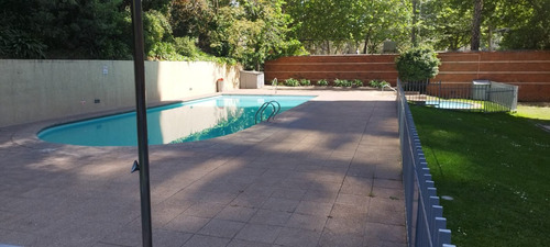 Arriendo Departamento N 3D en suite Walk-in cl&oacute;set 3B 1E 1B Metro Escuela Militar - Las Condes