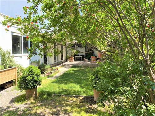 Venta Casa NO 4D Walk-in cl&oacute;set 3B 1E Campus Oriente - Providencia