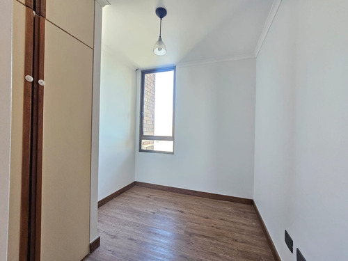 Venta Departamento NP 4D en suite Walk-in cl&oacute;set 3B 2E 1B Metro Escuela Militar - Las Condes