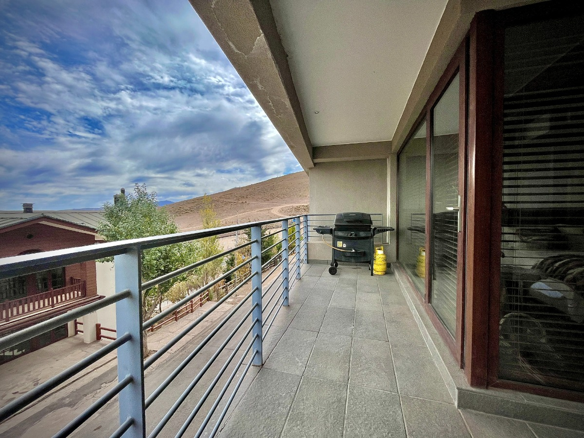 Venta Departamento P 4D en suite 3B 2E 2Bd Centros Invernales - Lo Barnechea