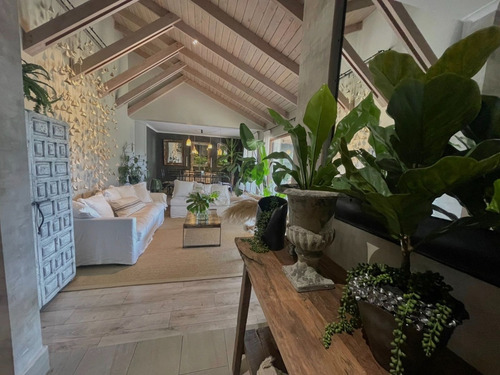 Venta Casa NP 3D 3B 4E Chicureo - Colina