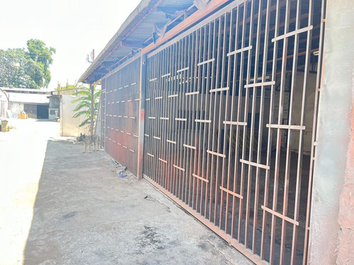 Taller Industrial 130mt2 