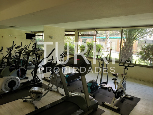 Arriendo Departamento N 2D en suite 2B 1E 1B Barrio El Golf - Las Condes