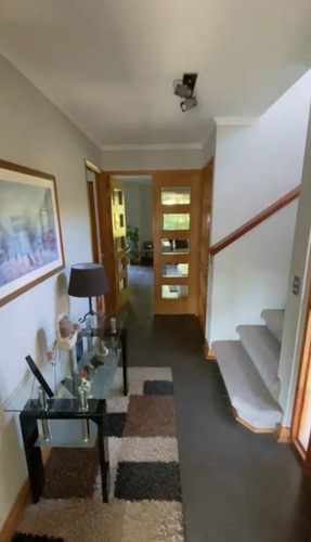 Arriendo Casa 3D Walk-in cl&oacute;set 4B 2E 1B Chicureo - Colina