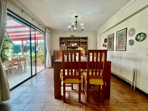 Venta Casa NOSP 4D en suite Walk-in cl&oacute;set 3B 8E 1B Chicureo - Colina