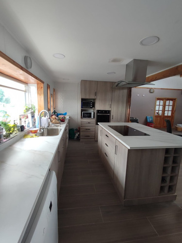 Venta Casa 4D en suite Walk-in cl&oacute;set 3B 1E  - Puerto Varas