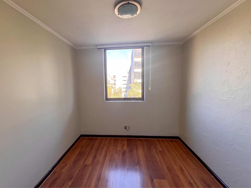 Venta Departamento SO 2D en suite Walk-in cl&oacute;set 2B 1E 1B Barrio Italia - Providencia