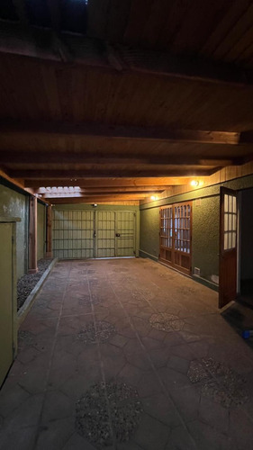 Arriendo Casa 2D 1B 1E 1B Col&oacute;n Oriente - Vital Apoquindo - Las Condes