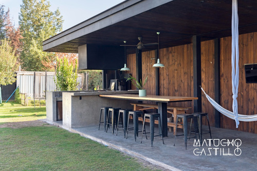 Venta Casa N 4D en suite Walk-in cl&oacute;set 3B 6E 2B Chicureo - Colina