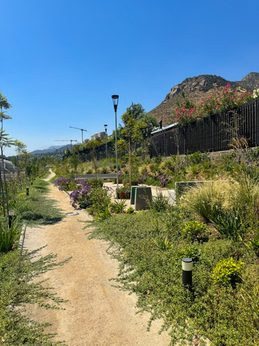 Venta Casa NO 4D en suite Walk-in cl&oacute;set 4B 2E 2B San Carlos de Apoquindo - Las Condes