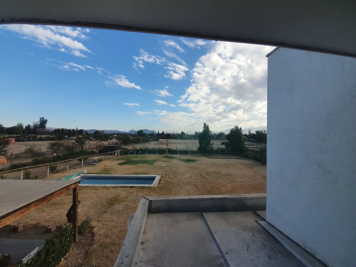 Arriendo Casa NOSP 5D en suite Walk-in cl&oacute;set 5B 10E 1Bd Chicureo - Colina