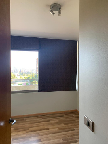 Arriendo Departamento 2D en suite Walk-in cl&oacute;set 2B 1E 1B Nueva Las Condes - Las Condes