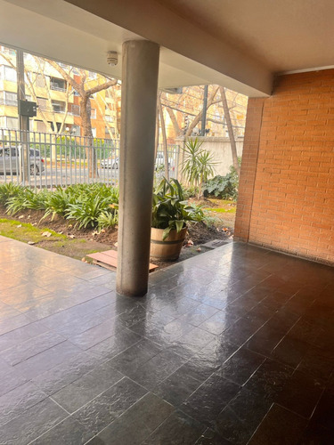 Arriendo Departamento 2D en suite 2B 1E 1B In&eacute;s de Su&aacute;rez - Providencia