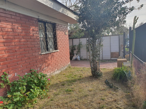 Venta Casa NP 2D 1B 1E Francisco de Villagra - La Reina