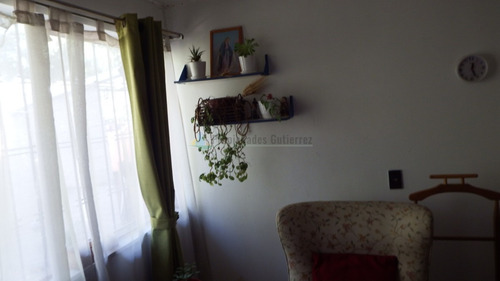 Venta Casa SP 5D 3B 2E Troncos Viejos - La Reina