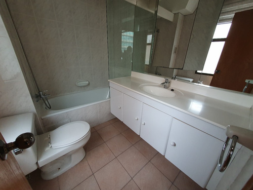 Venta Departamento NP 1D en suite 1B 1E 1B Barrio El Golf - Las Condes