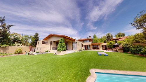 Arriendo Casa NO 3D en suite Walk-in cl&oacute;set 4B 3E 1B La Dehesa - Lo Barnechea