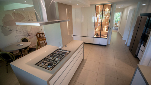 Venta Departamento NOSP 3D en suite Walk-in cl&oacute;set 3B 3E 1B Mall Sport - Las Condes