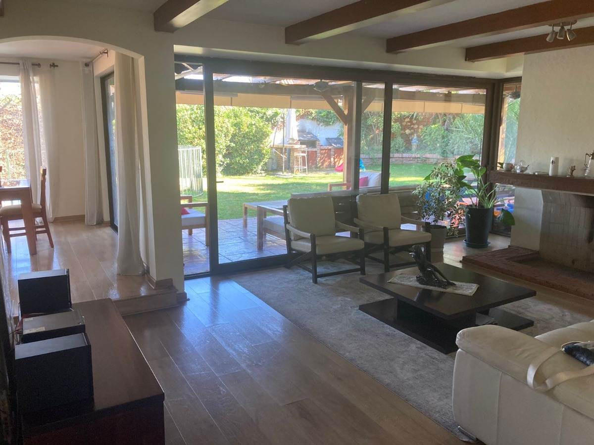 Arriendo Casa NP 4D 4B 2E La Dehesa - Lo Barnechea