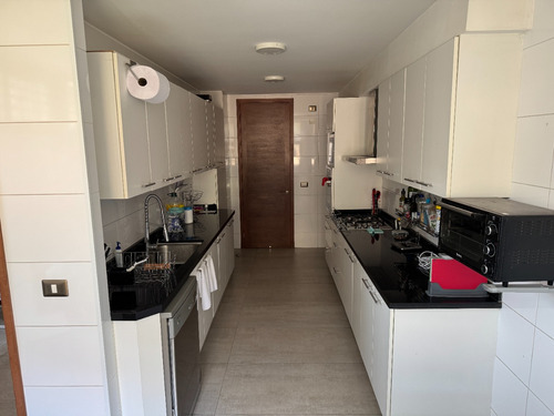 Venta Departamento NO 4D en suite Walk-in cl&oacute;set 4B 2E 2B Los Trapenses - Lo Barnechea