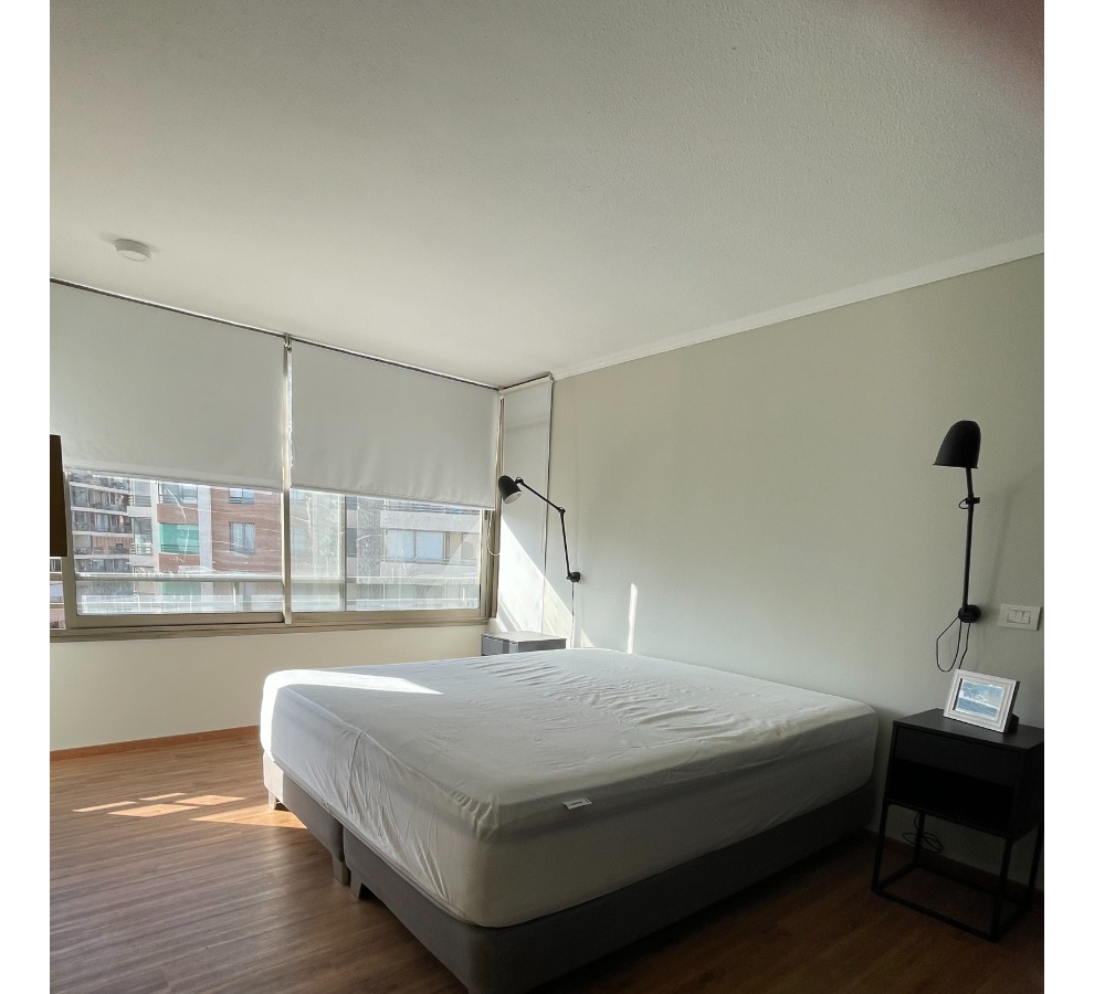 Arriendo Departamento NO 2D en suite 2B 1E Metro Escuela Militar - Las Condes